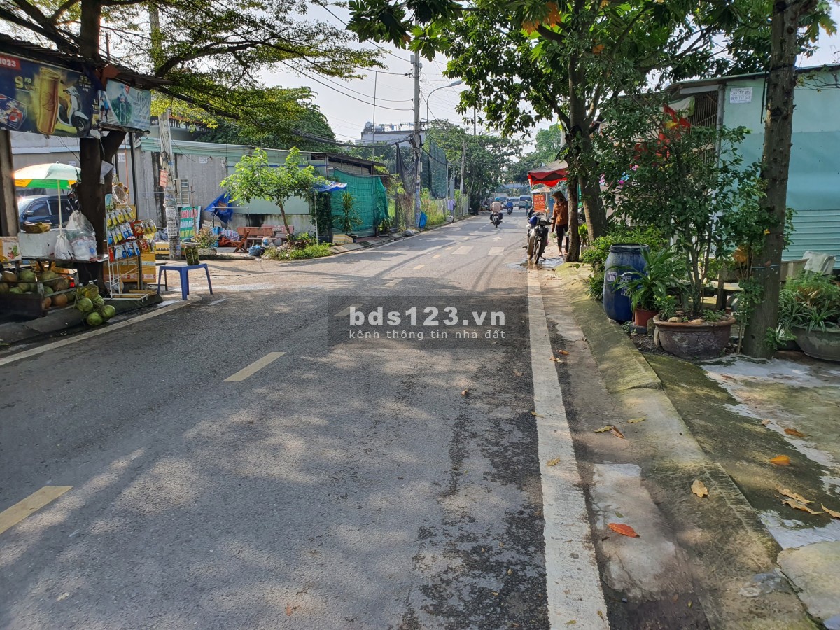 Chính chủ bán lô đất thổ cư sổ hồng riêng, đường Thạnh Xuân 25, Q12, giá chỉ 3.5 tỷ (bao hết, tl)