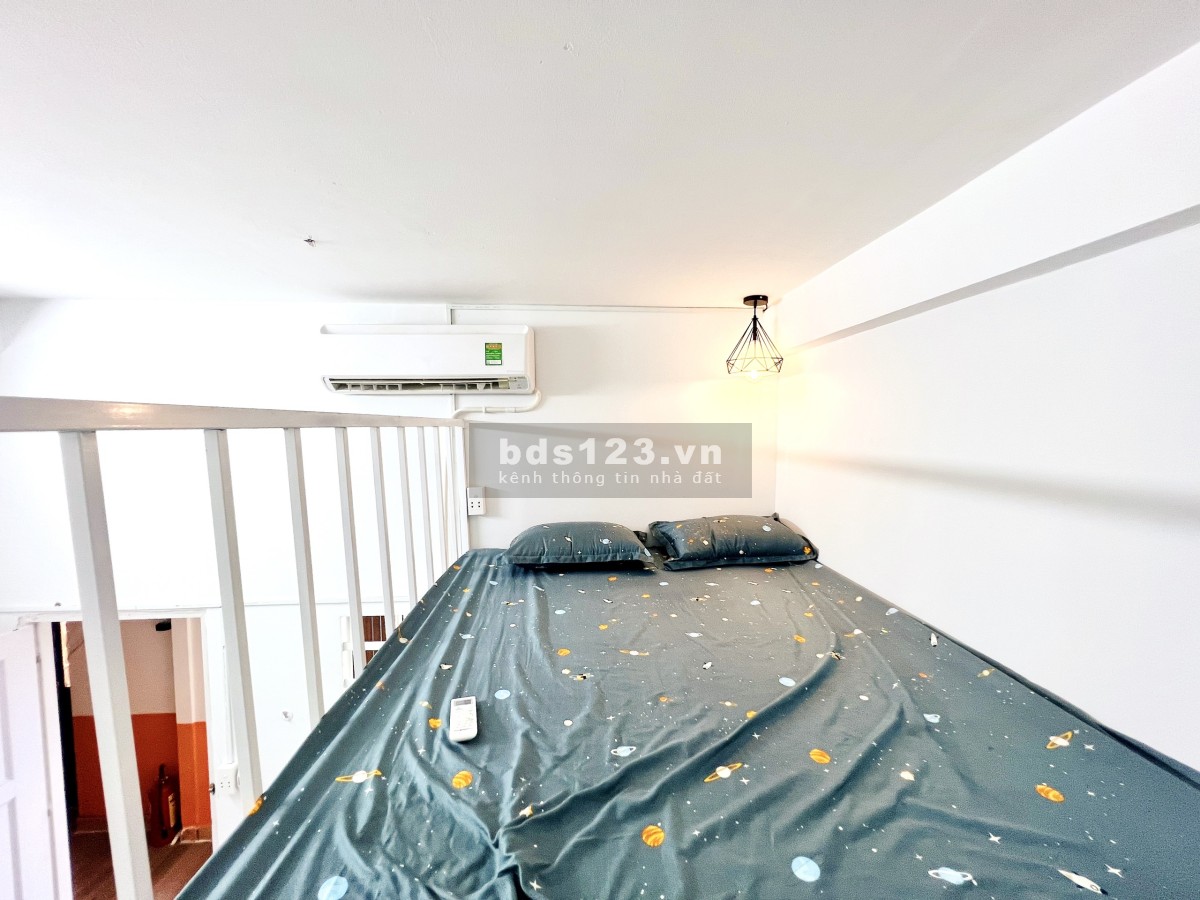Phòng có gác full nội thất cho thuê 25m2 gần Hoàng Văn Thụ Tân Bình