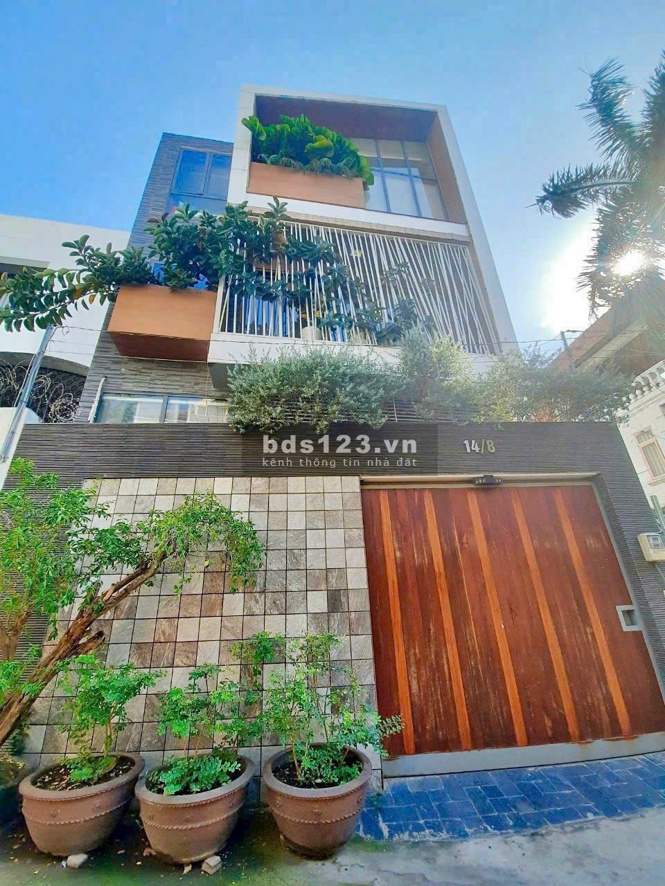 Định cư! bán gấp Biệt Thự BÙI HỮU NGHĨA (7x30m) 3 tầng, 199m2, nhà mới keng, nội thất cao cấp