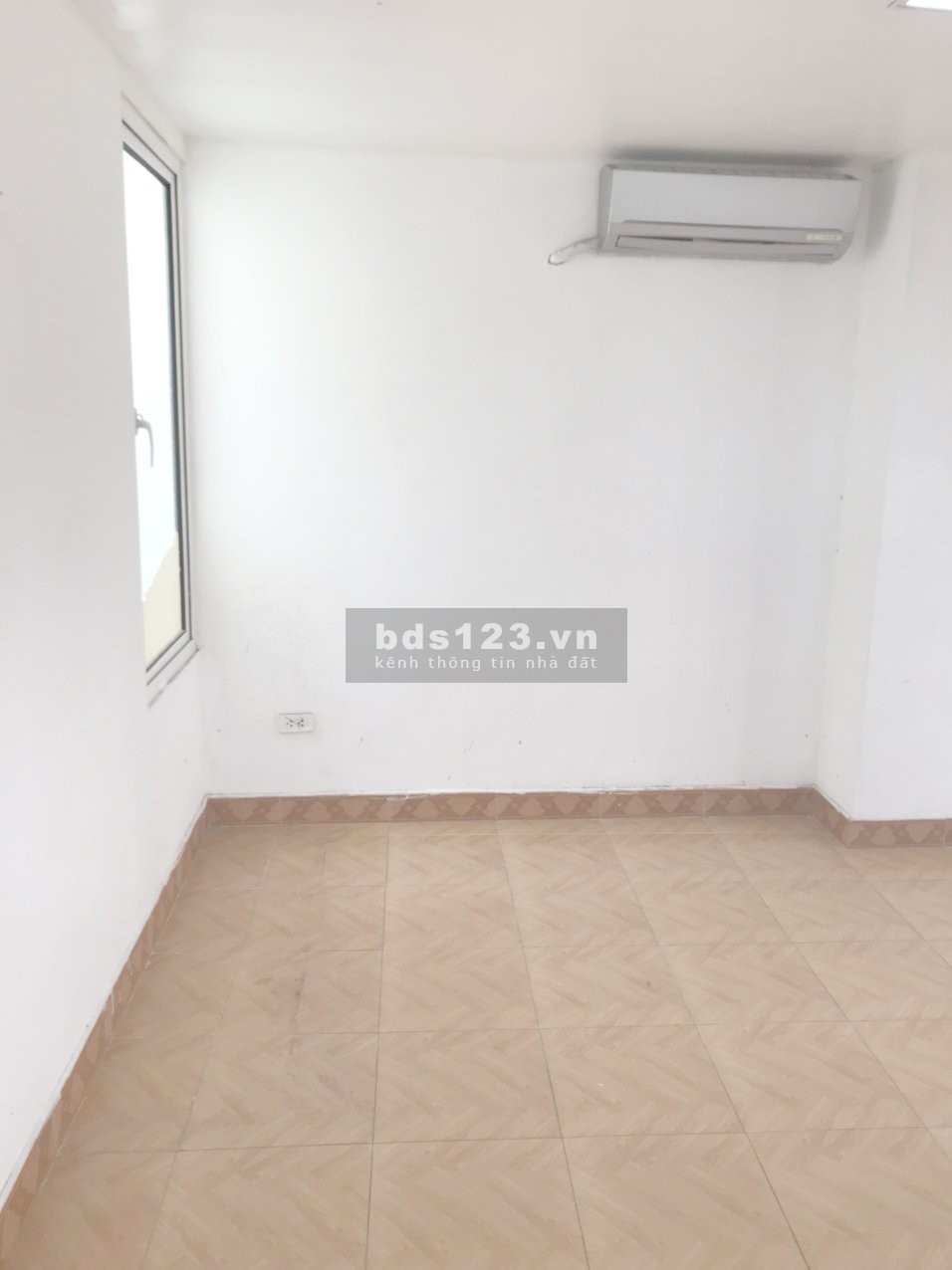 Chính chủ cho thuê văn phòng số 21 Thọ Tháp, chỉ từ 4tr
