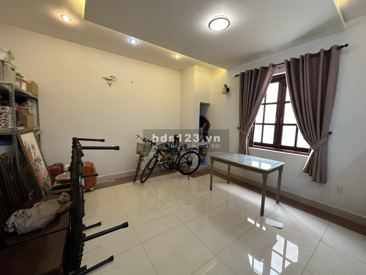 Nhà văn phòng Trần Não cho thuê giá 40tr khu compound gần sông công viên