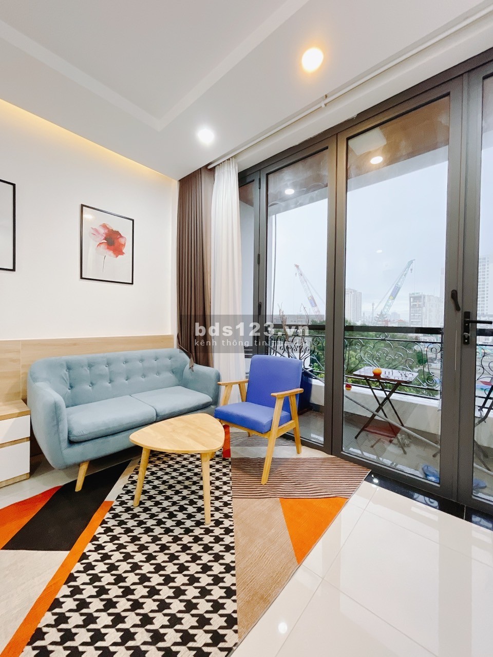 Phòng studio ban công thoáng mát, full nội thất, gần đh Văn Lang, bến thành,….quận 1