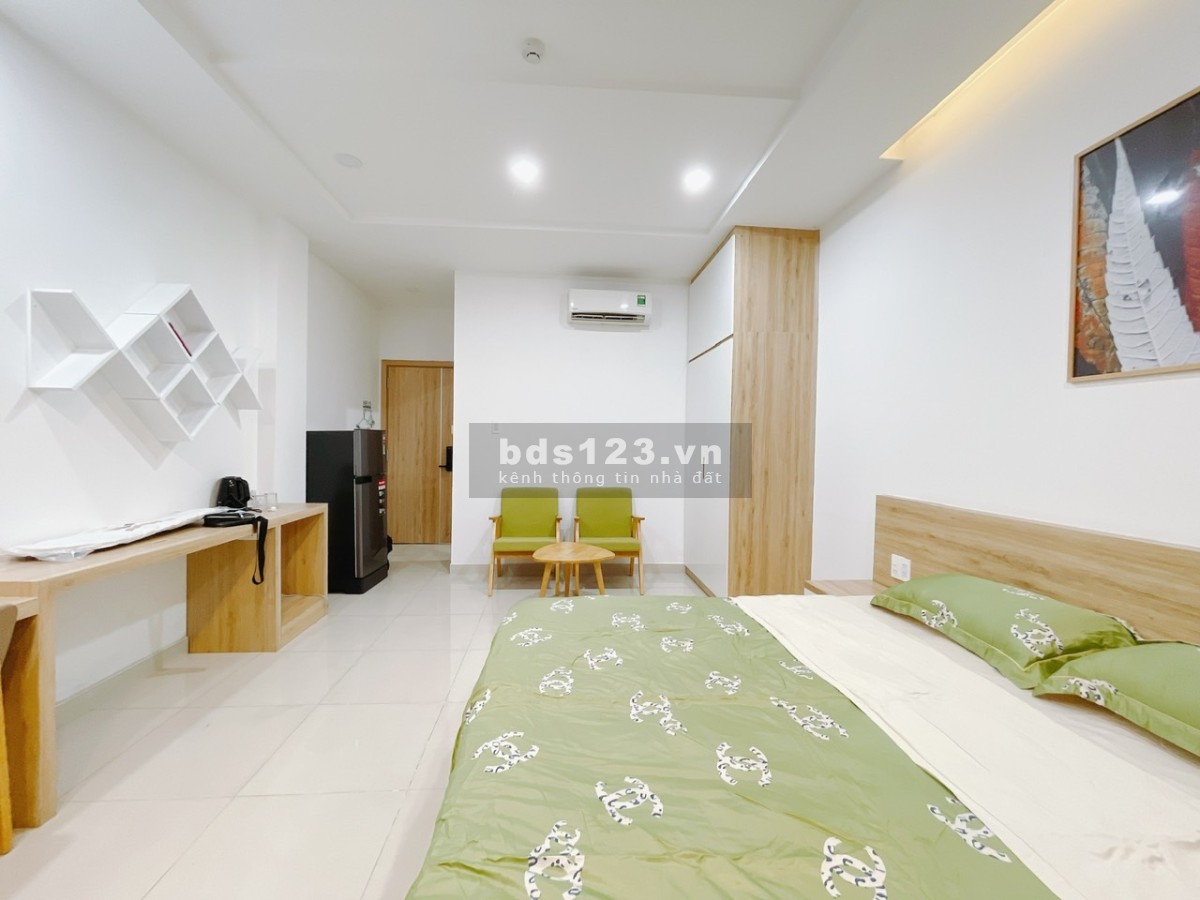 Phòng studio ban công thoáng mát, full nội thất, gần đh Văn Lang, bến thành,….quận 1