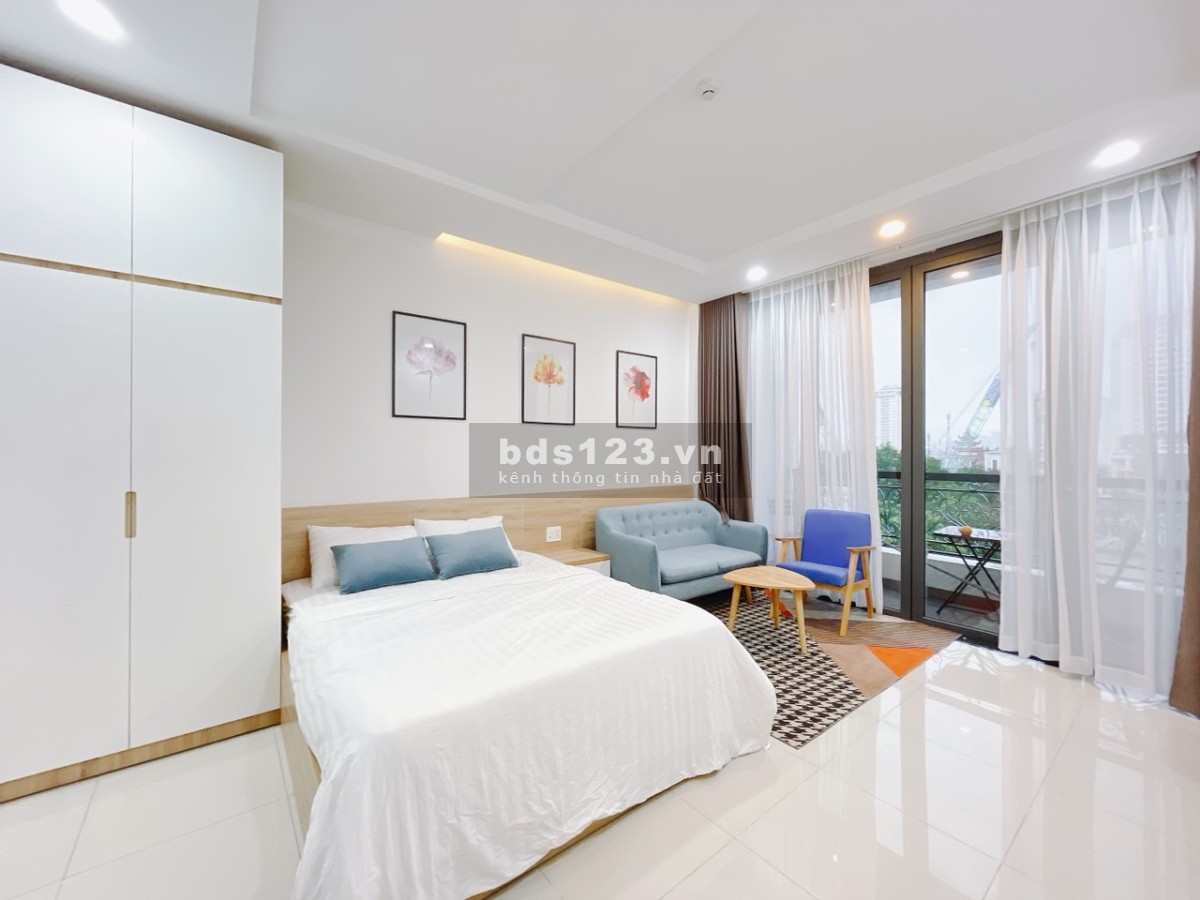 Phòng studio ban công thoáng mát, full nội thất, gần đh Văn Lang, bến thành,….quận 1