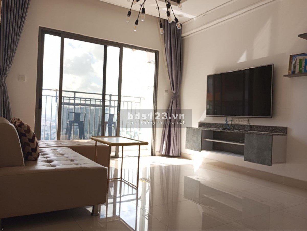 View TP! Cho thuê căn hộ The Sun Avenue 96m2 full nt 21.4 triệu nhà đẹp