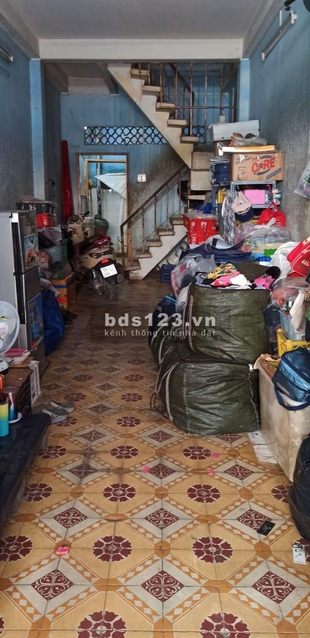 Bán nhà quận 3 - Đường Nguyễn Đình Chiểu phường 3 HXH MT chợ Bàn Cờ 7 tỷ 25