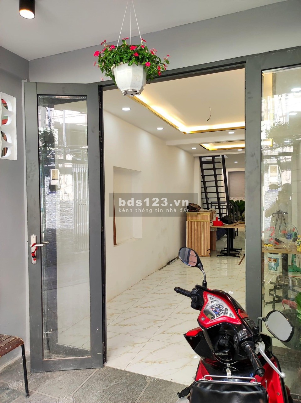 Bán nhà quận 10 - đường Hoà Hưng, phường 13, hẻm 3m, thông, giá 4 tỷ 9.