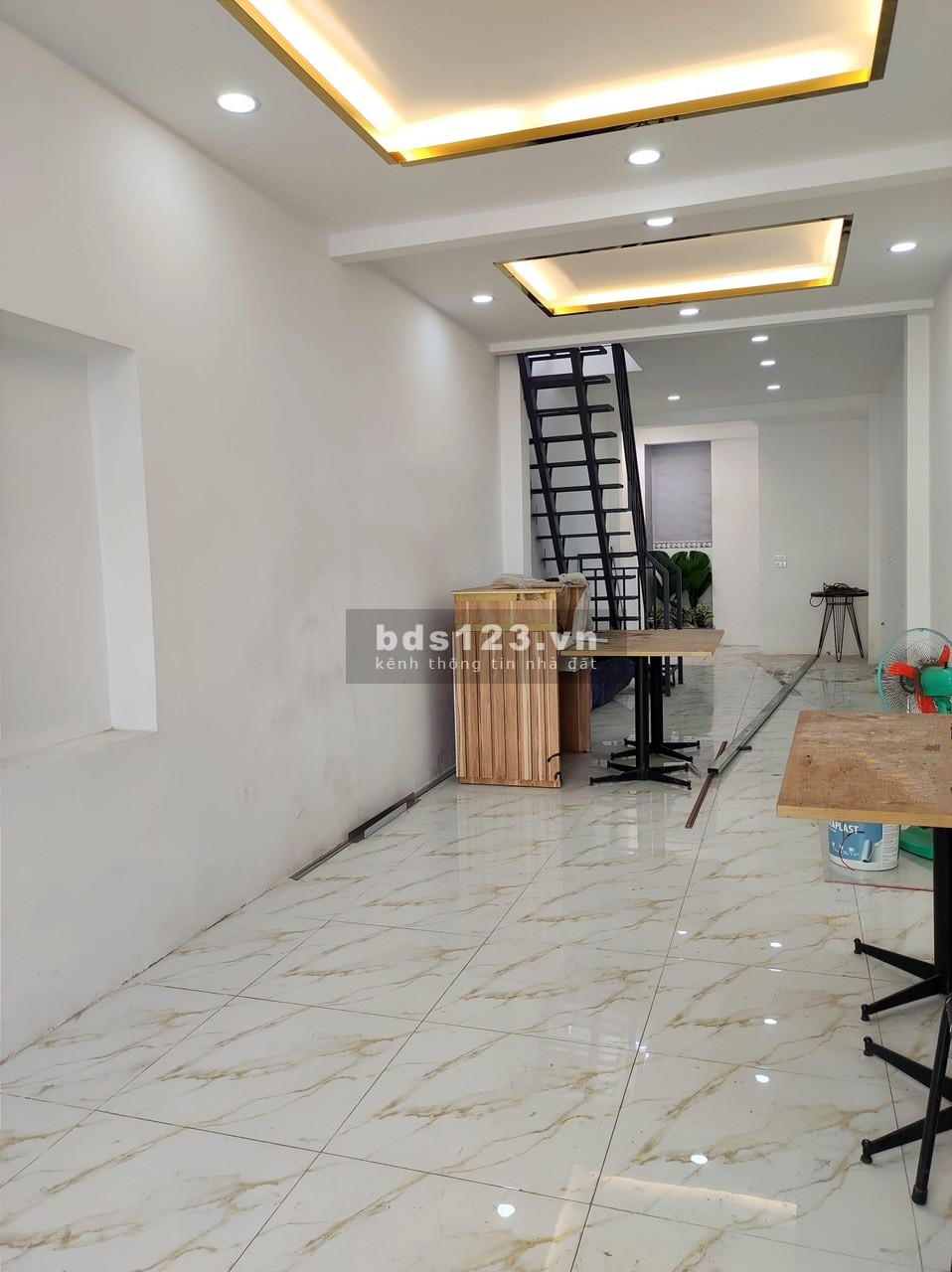 Bán nhà quận 10 - đường Hoà Hưng, phường 13, hẻm 3m, thông, giá 4 tỷ 9.