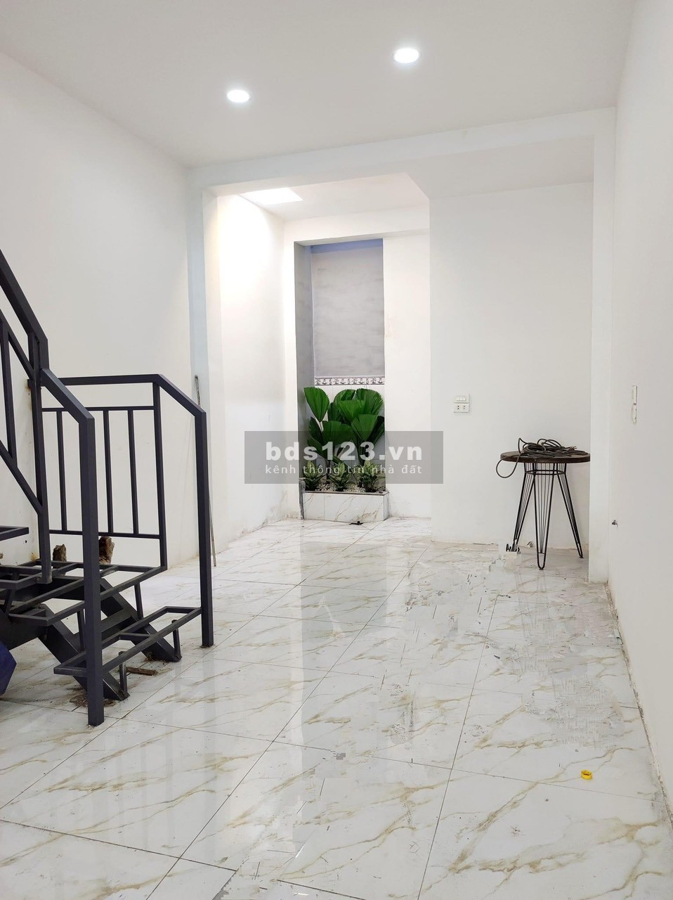 Bán nhà quận 10 - đường Hoà Hưng, phường 13, hẻm 3m, thông, giá 4 tỷ 9.