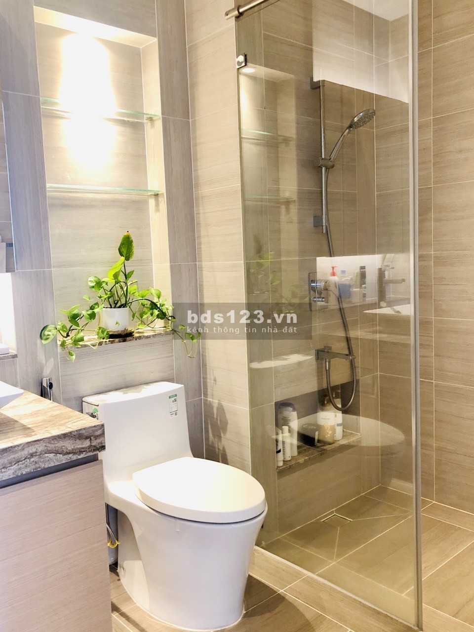 2PN Sarina cho thuê 26 triệu. Trang bị nội thất Cao Cấp