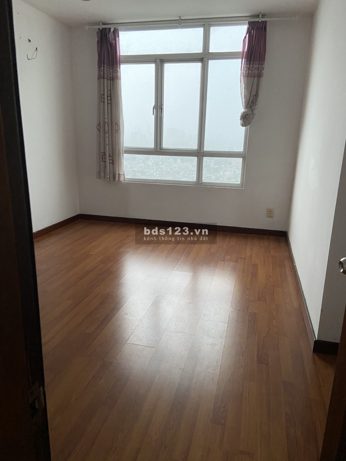Cho thuê căn hộ Hoàng Anh Giai Việt, đường Tạ Quang Bửu, P.5, Q.8, 148m2, 13tr