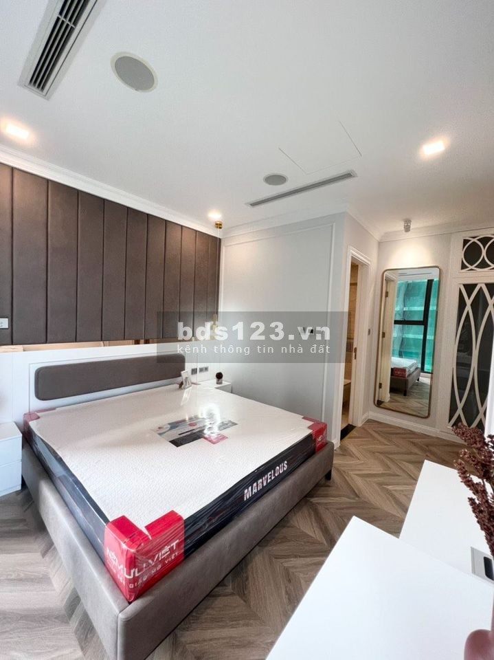 Bán căn hộ 60m2/905 triệu KCN Tân Bình full nt, SHCC, được vay