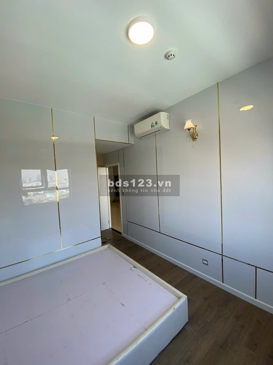 Cho thuê - 9 triệu 2pn 2wc 70m. Full nội thất - Chung cư LUXGARDEN Quận 7