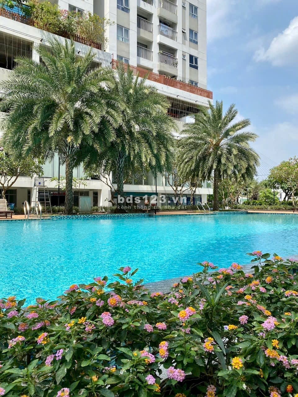 Cho thuê - 9 triệu 2pn 2wc 70m. Full nội thất - Chung cư LUXGARDEN Quận 7