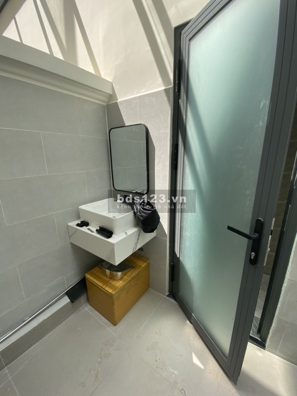Cho thuê nhà phố Vinhomes Quận 9 - 108m2 hoàn thiện giá chỉ 12 triệu