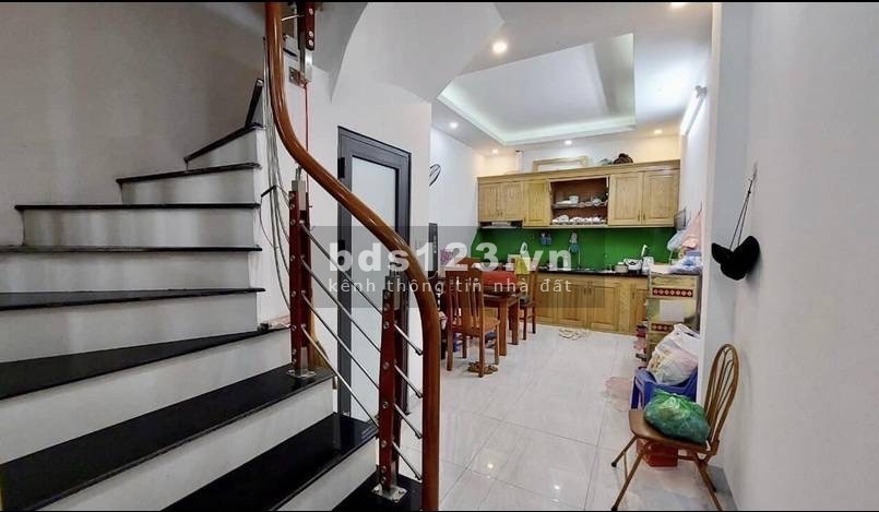 Bán nhà ngõ 3m Hà Nội, sau cung thể thao dưới nước Mỹ Đình 2, 40m2, 5 tầng, 5,2 tỷ