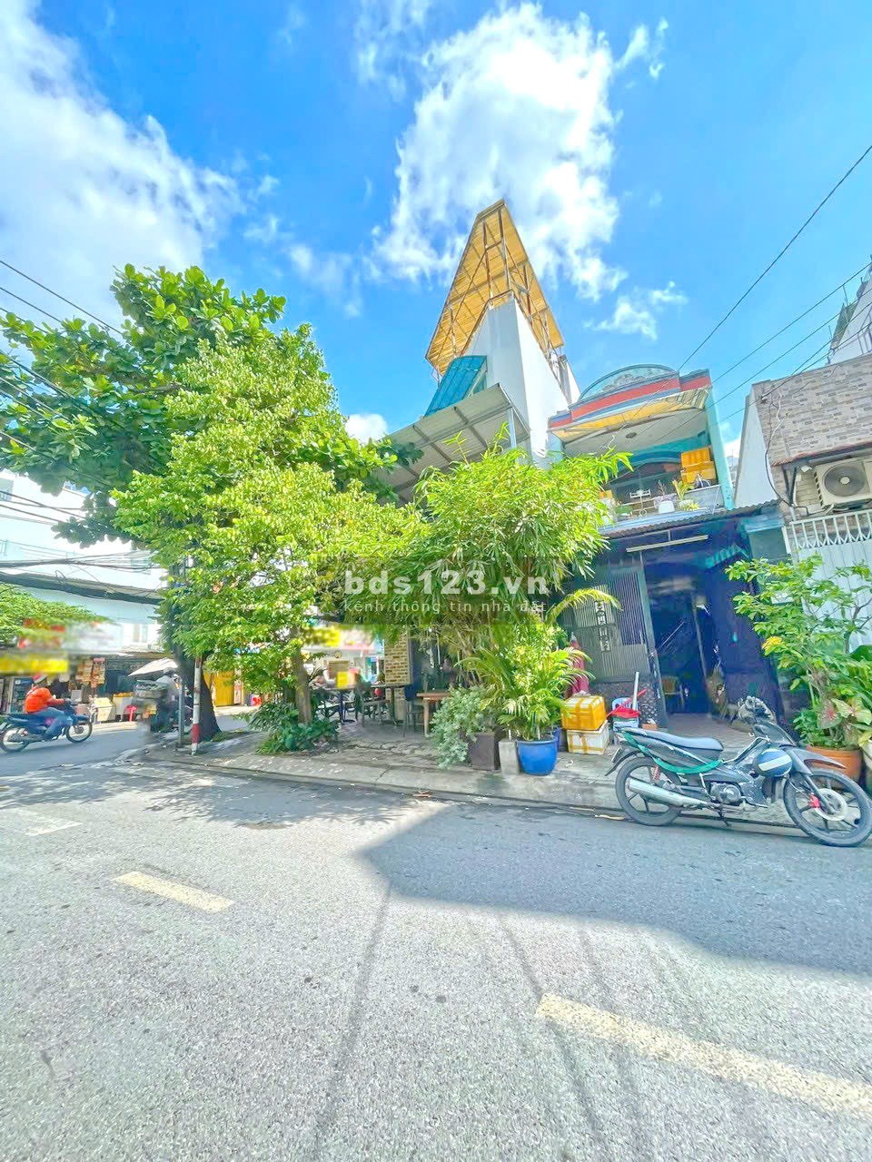 Cần bán căn góc Lâm Văn Bền & Đường Số 53 Bình Thuận Q7 vị trí kinh doanh giá 10.5 tỷ