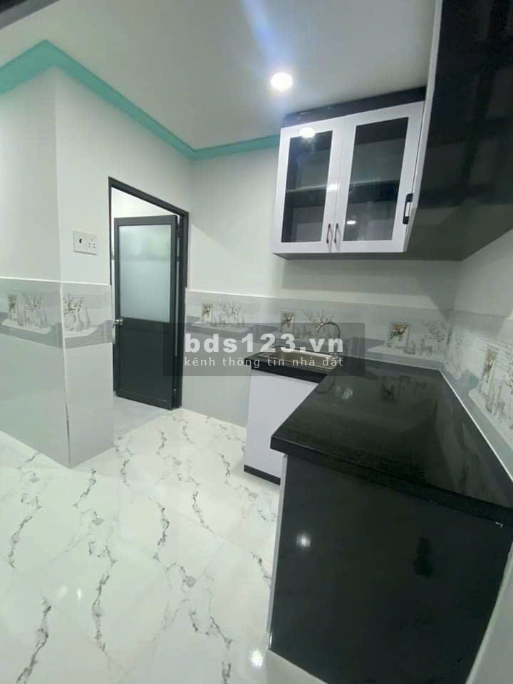 Bán nhà riêng Thủ Đức mặt tiền đường 20 Linh Đông 1,350 tỷ sở hữu vĩnh viễn