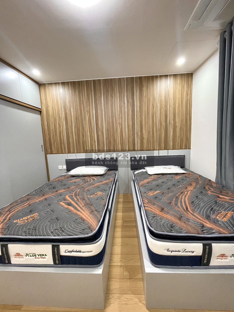 Cho thuê chung cư La Casta VĂn Phú 3 Phòng ngủ đủ đồ nhận nhà ở ngay LH: 0915651569