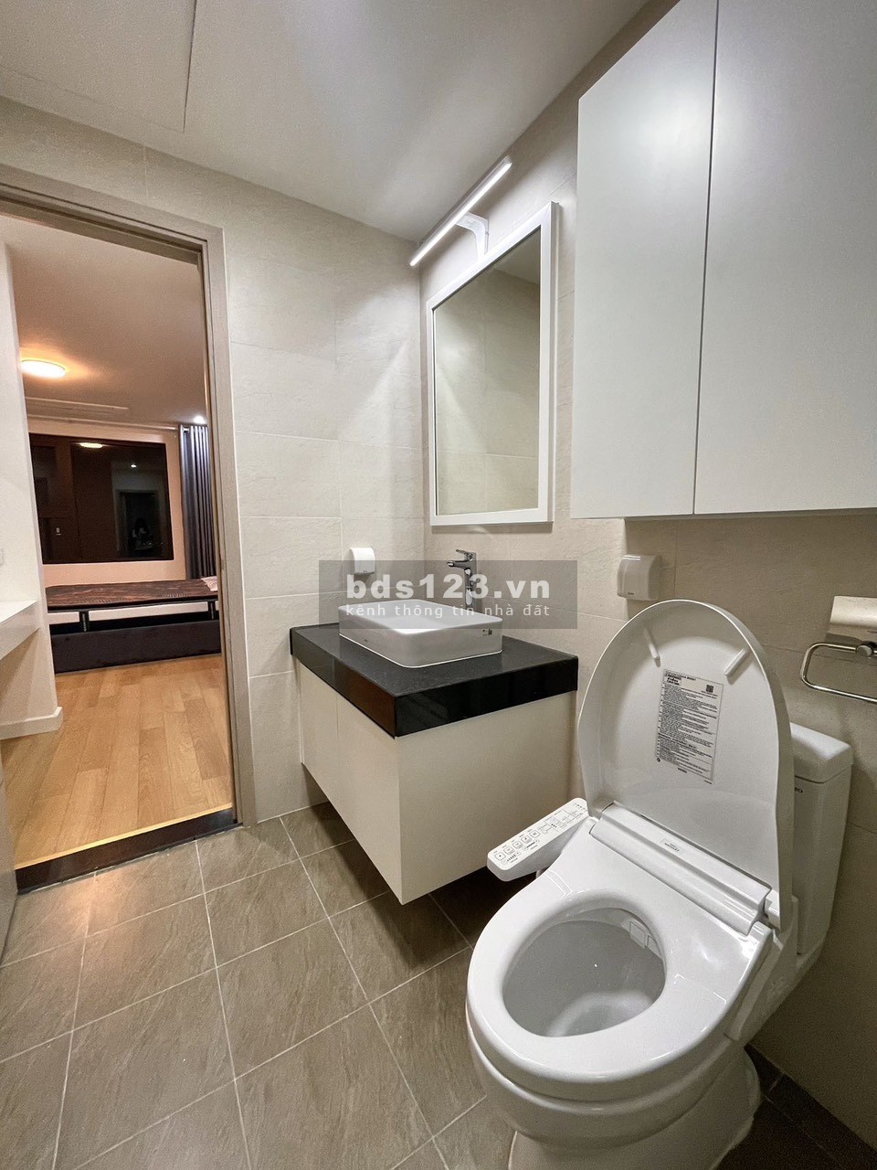 Cho thuê chung cư La Casta VĂn Phú 3 Phòng ngủ đủ đồ nhận nhà ở ngay LH: 0915651569