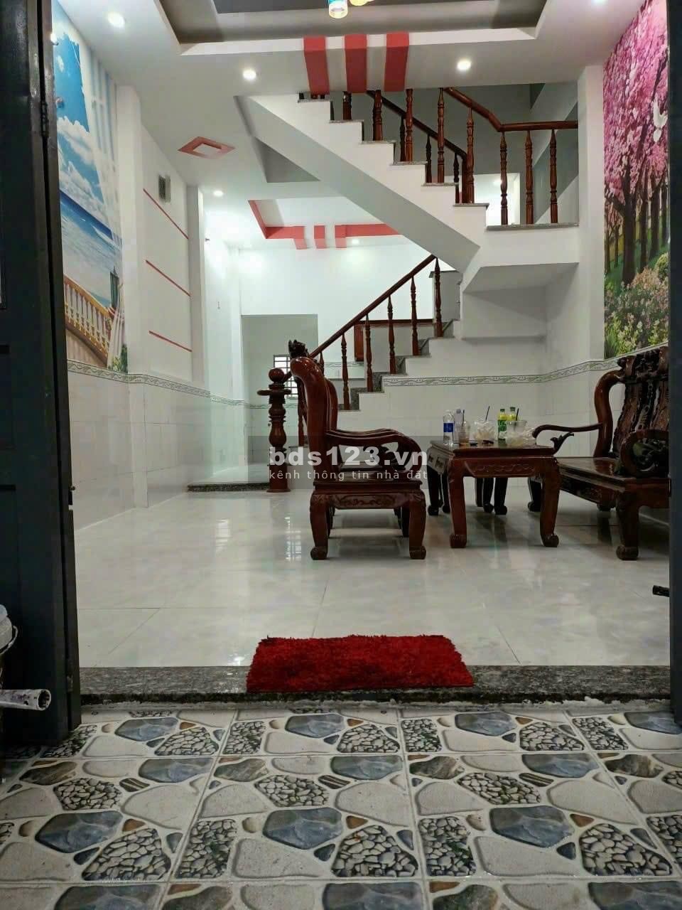 Bán ngộp căn nhà cách trường tiểu học Tân Quý Tây BÌNH CHÁNH 50m 680 triệu