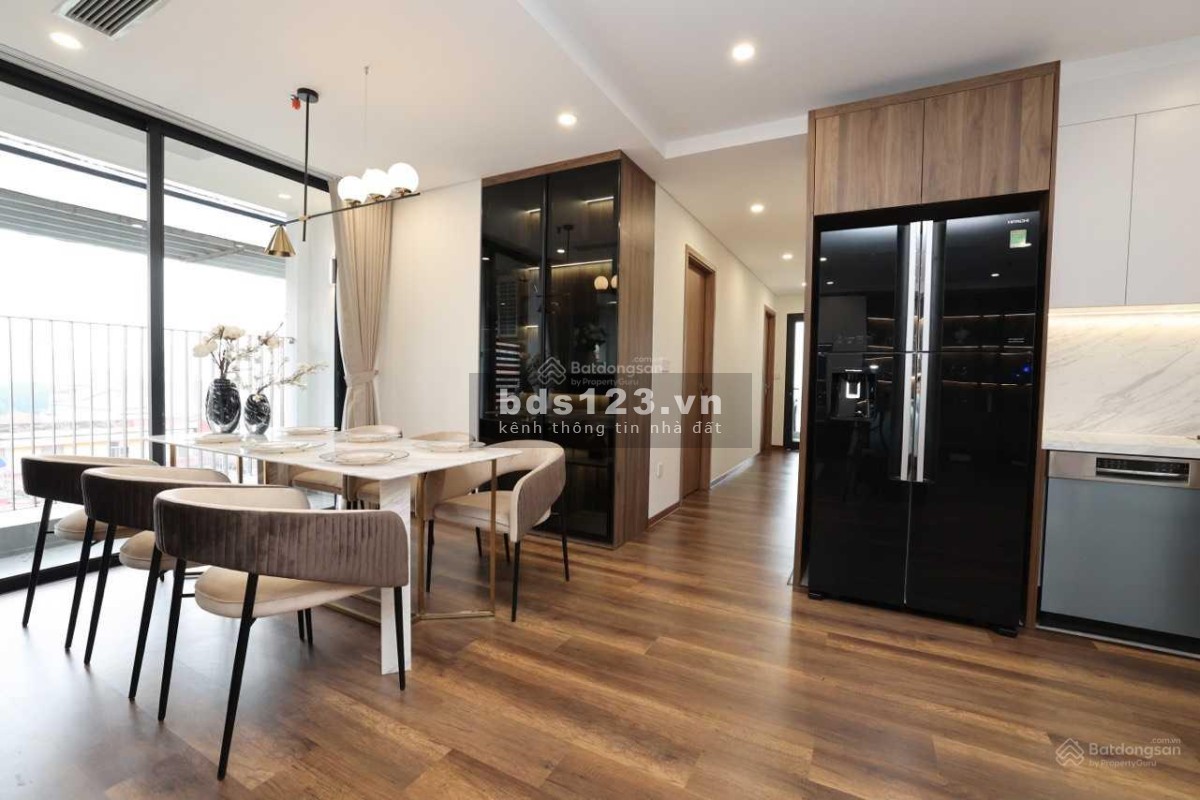 Bán căn chung cư tại khu tổ hợp căn hộ cao cấp Grand SunLake