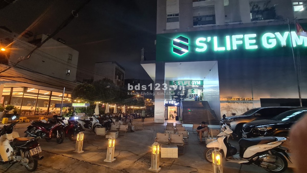Nhà bán, 2 tầng lầu, sổ hồng riêng, giá 3.3 tỷ - hoặc đổi nhà