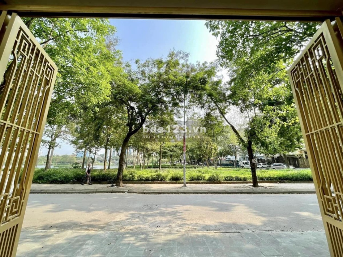 Bán Biệt Thự KĐT Vĩnh Hoàng – View Hồ , Vườn Hoa – Vỉa Hè – 2 mặt thoáng.DT210M2