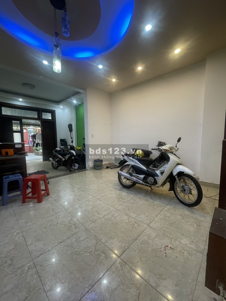 Bán nhà HXH Đường 61 gần Cao Đẳng Công Thương Quận 9 - 3 tầng 95m2 giá 7.9 tỷ