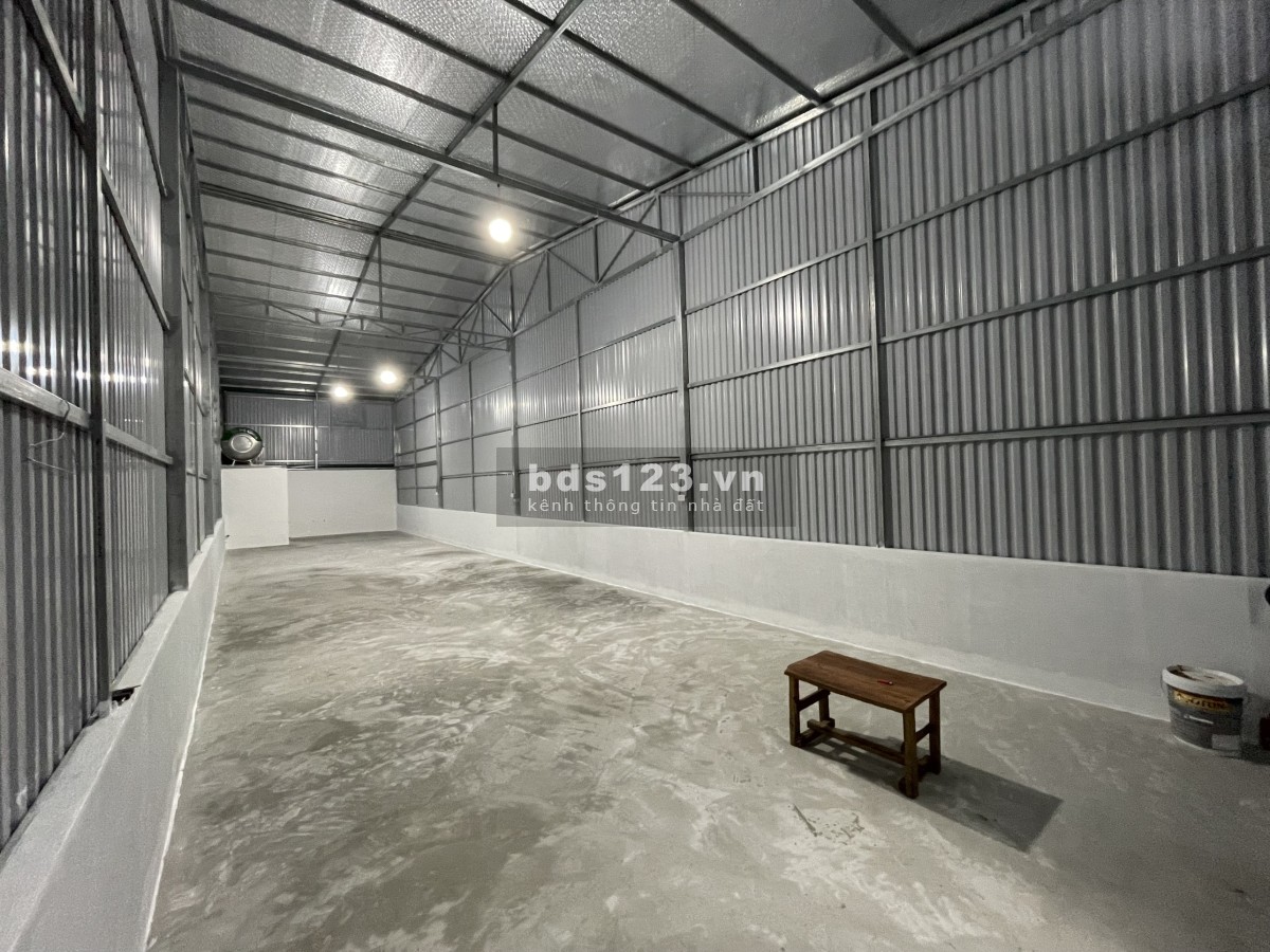 Chính chủ em cần cho thuê kho tại Trâu Quỳ, Gia Lâm, Hà Nội.
