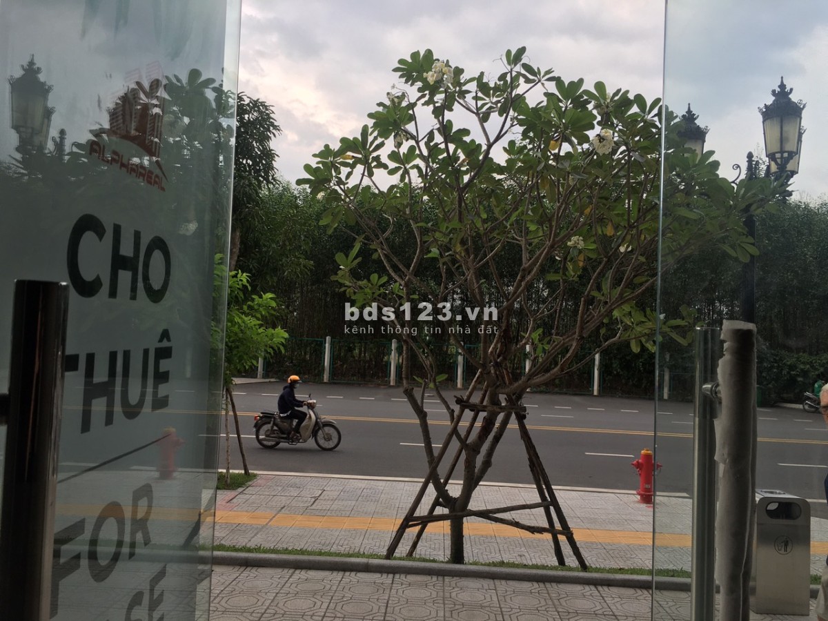Shophouse Vinhomes Quân 9, 51m2 mặt sảnh giá thuê chỉ 15 triệu