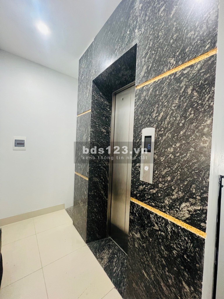 Bán nhà CCMN, siêu phẩm dòng tiền, thang máy, 2 thoáng, 45M2, 6 tầng, 6.8 tỷ