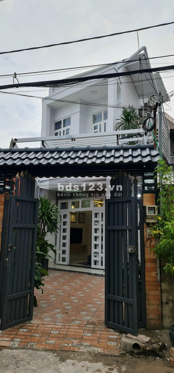Cần tiền bán gấp tòa nhà có dòng tiền 300 triệu - Chỉ 5tỷ95