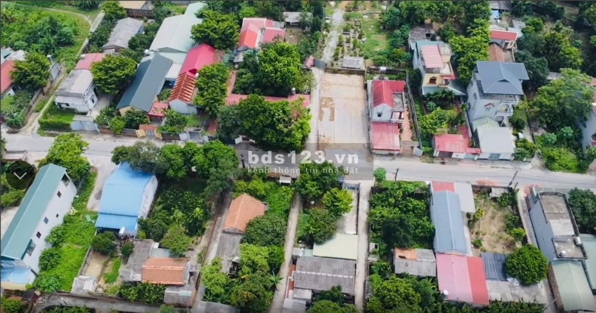 Chính chủ bán mảnh đất mặt đường nhựa 12m trung tâm huyện Mỹ Đức, Hà Nội. LH Mr Sơn 0949 893632