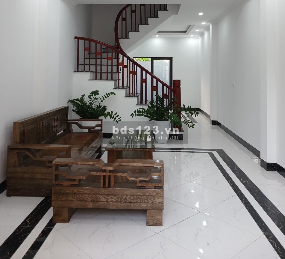 Nóng căn nhà siêu rẻ cuối cùng khu vực Thạch Bàn , DT 42M - 3,2 tỷ