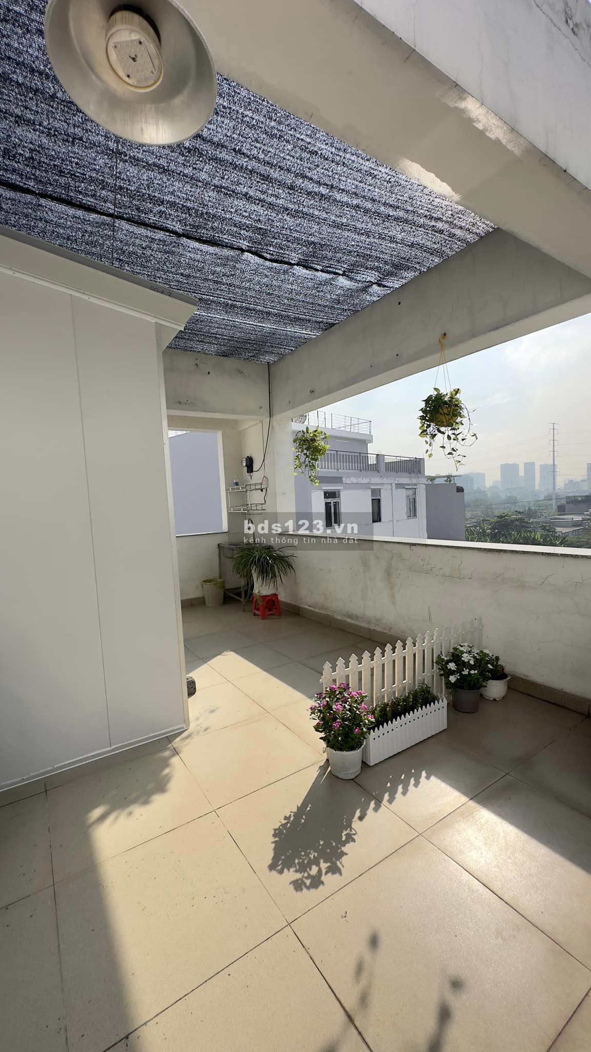 Cho thuê phòng ở được 1-2 người thoáng mát view đẹp giá rẻ bất ngờ Dương Quảng hàm p5 Gò Vấp