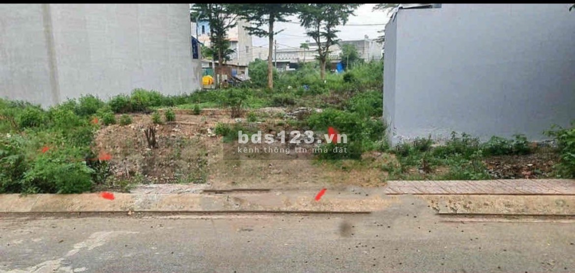 Mặt tiền đường Võ Văn Bích, Bình Mỹ, Củ Chi, 311m2, SHR, giá ngợp 585tr.