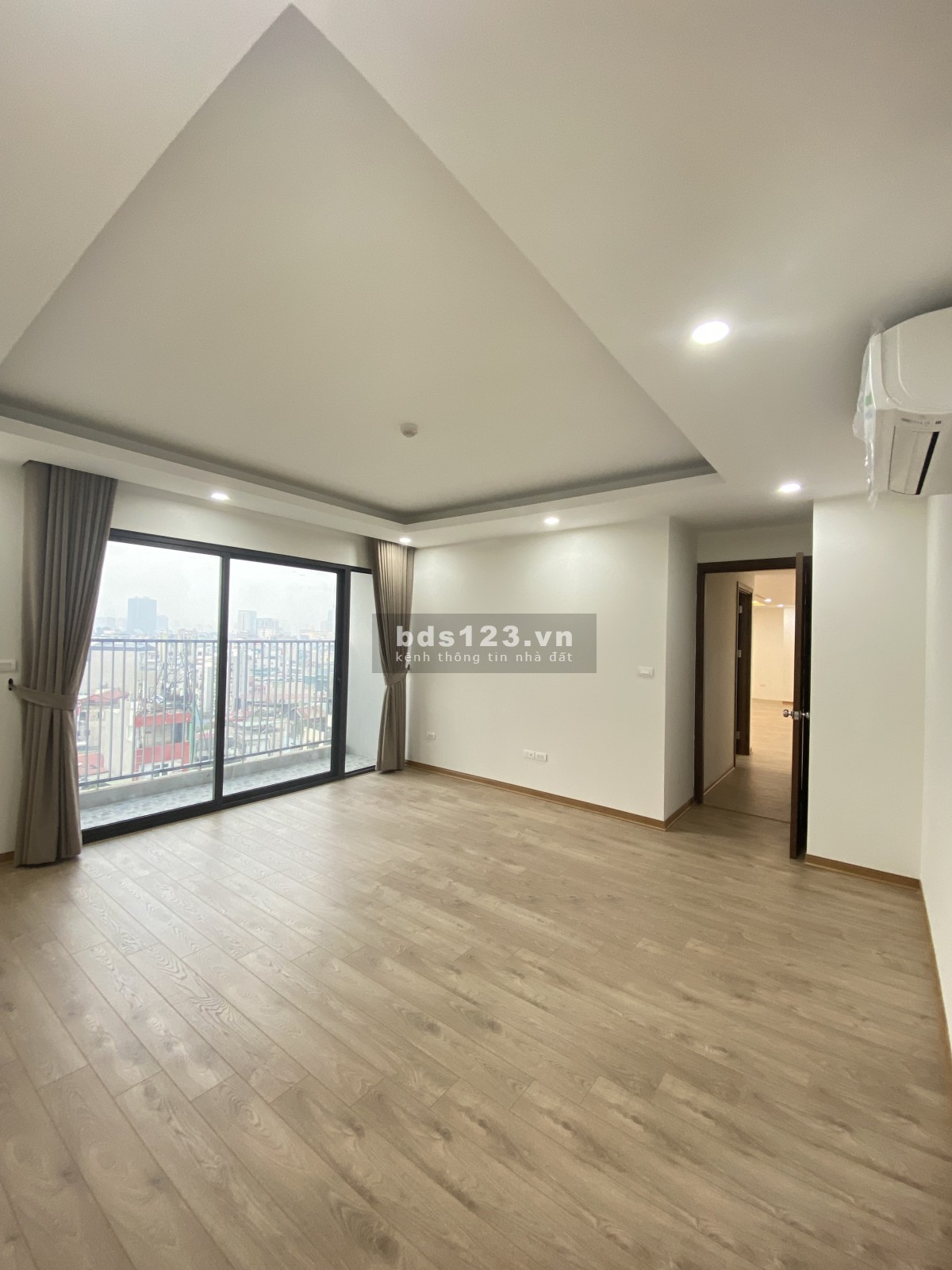 (NHÀ MỚI 100%) Chính chủ cho thuê căn góc 3pn 135m2 CT5 MHDI Lê Đức Thọ