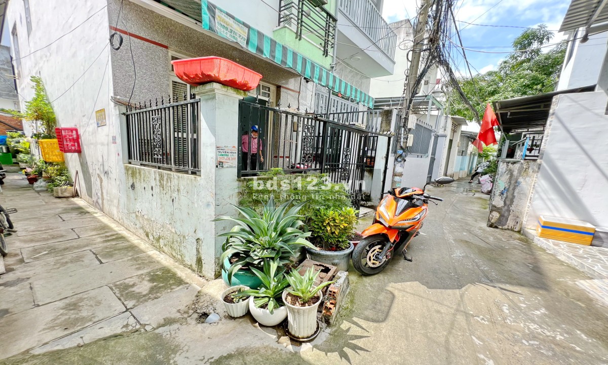 Bán nhà hẻm 59 Chuyên Dùng 9 Quận 7 DTCN 66m² 1 lầu giá 3.85 tỷ