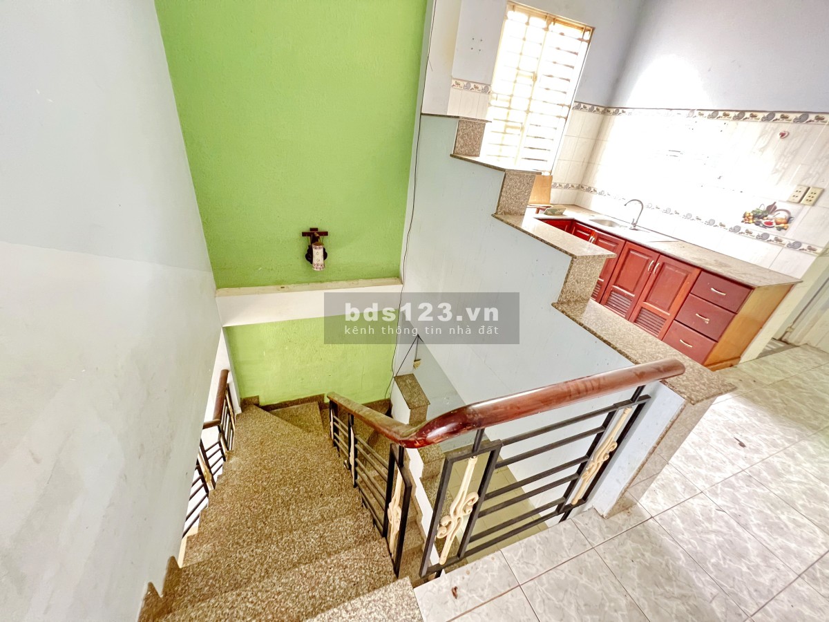 Bán nhà hẻm 59 Chuyên Dùng 9 Quận 7 DTCN 66m² 1 lầu giá 3.85 tỷ
