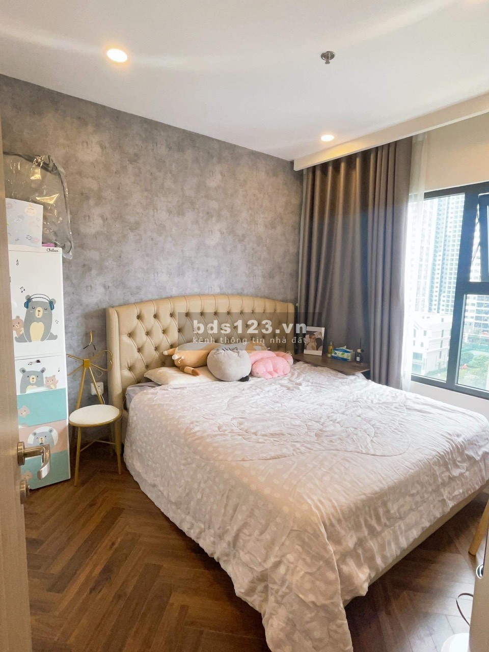 Tôi cần bán gấp trước tết căn hộ 2+1 Vinhomes Smart City 65m2 giá 2.95 tỷ. LH 0949891456