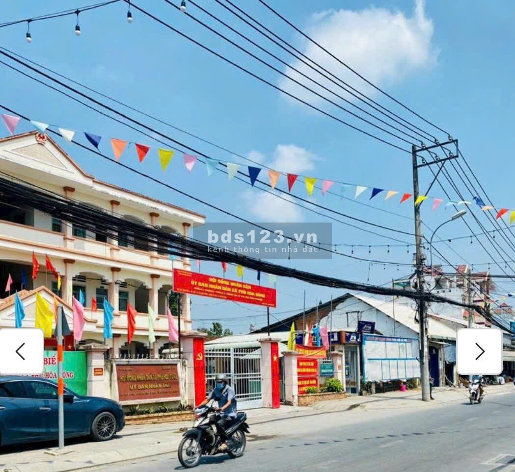 Nổ giá 950tr một nền thổ 103m SHR ngay chợ Phú Hòa Đông