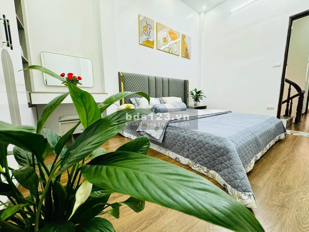 Bán nhà Khương Trung - Thanh Xuân - 1 nhà ra phố - 40m2 4.86 tỷ