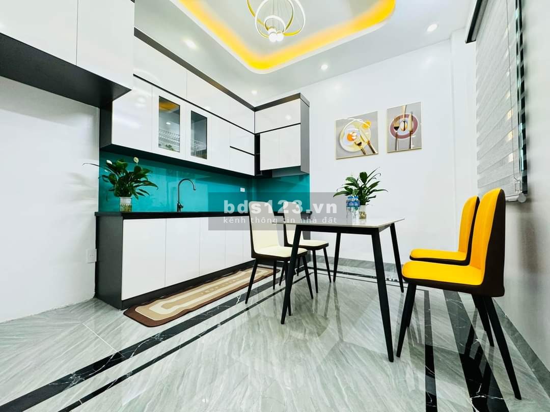 Bán nhà Khương Trung - Thanh Xuân - 1 nhà ra phố - 40m2 4.86 tỷ