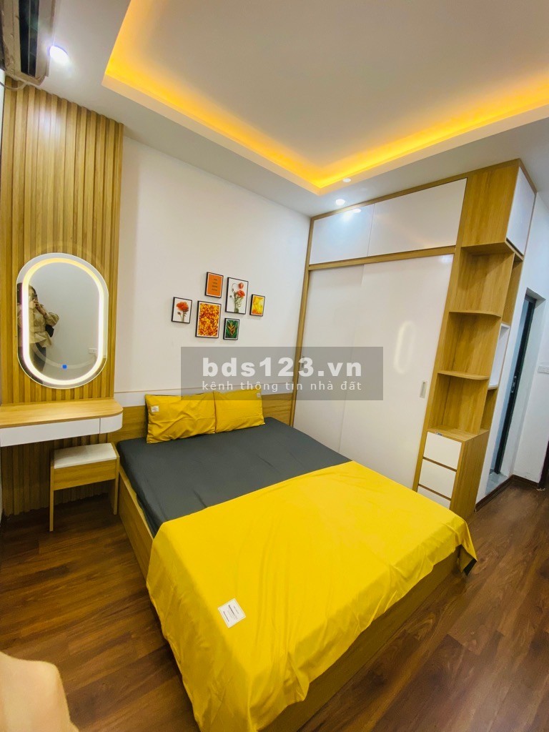Chỉ 2.85 tỷ nhà - 4 tầng - 3 phòng ngủ - Đầy đủ tiện nghi, ngõ rộng, cách ô tô đậu 5m