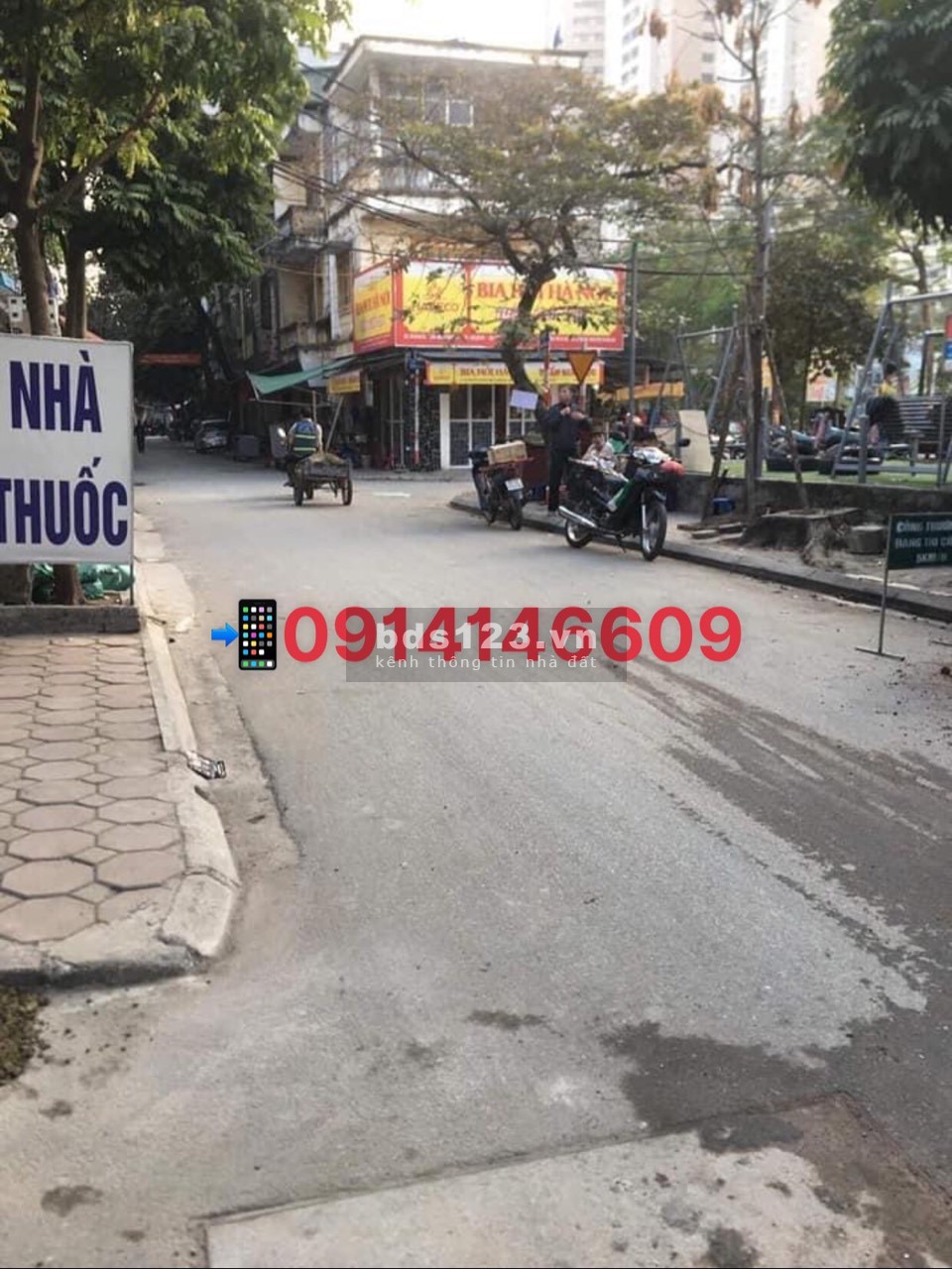 Siêu phẩm ngay tt.Cầu Giấy, nhà 5T, 35m2 mặt tiền thoáng rộng chỉ 4xx tỷ, sổ đỏ vuông đẹp
