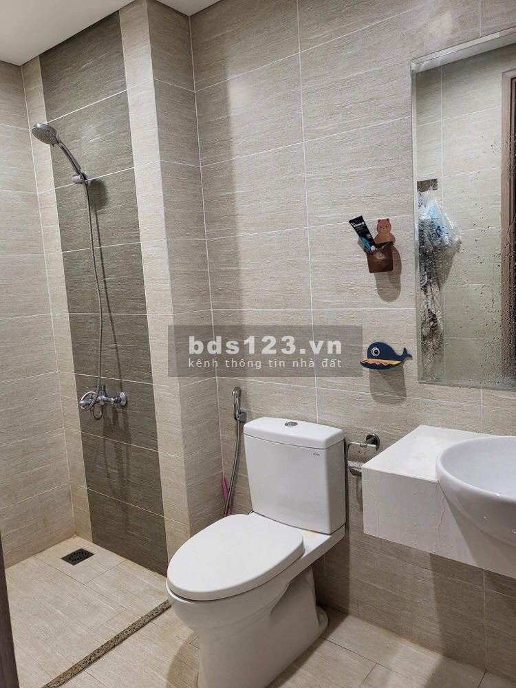 Bán nhanh căn 1 ngủ 1.7xx, tầng trung, full nội thất đẹp, giá thương lượng
