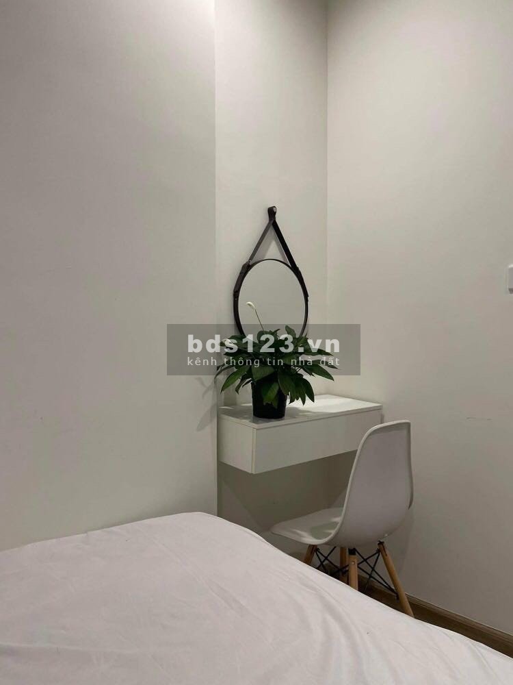 Bán nhanh căn 1 ngủ 1.7xx, tầng trung, full nội thất đẹp, giá thương lượng