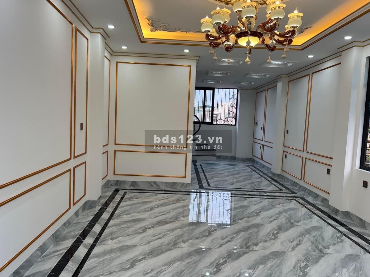Bán nhà Thụy Khê đi định cư Mỹ 43M - 7 Tầng - Thang máy - 11.3 tỷ