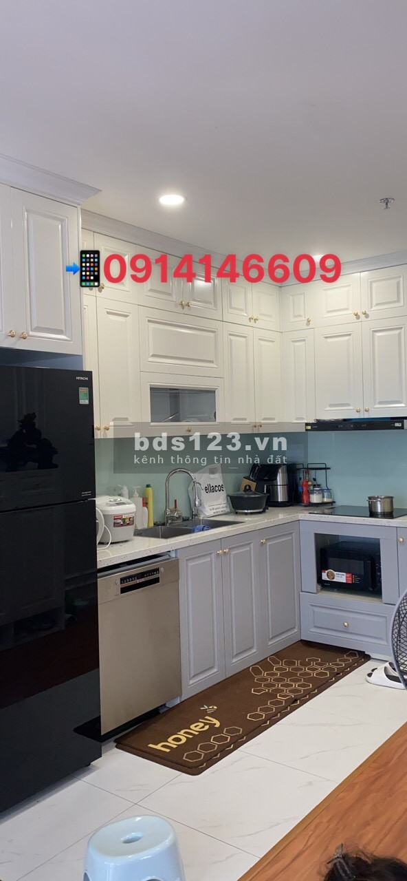 Hàng hót ngay TT Cầu Giấy, căn 5T - 35m2 - chỉ 4xx tỷ, sổ đỏ vuông đẹp